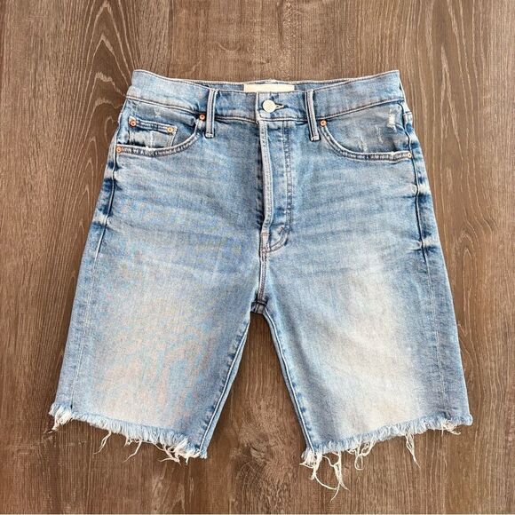 Mother The Trickster Fray Hem Biker Denim Shorts in Slay It With Flowers 26 - Picture 3 of 11